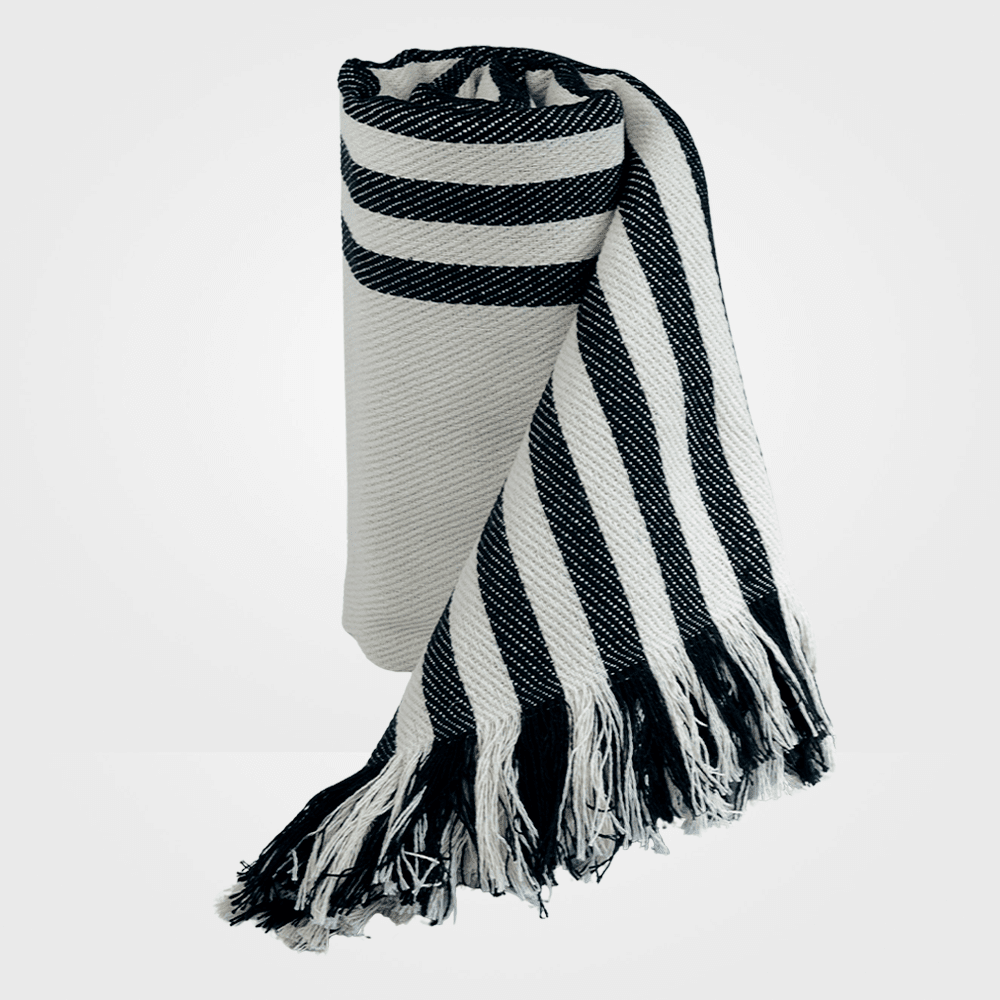 Poncho llanero artesanal personalizado con logo Colombia